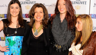 grace-grit-and-family-gloria-mills-chapman